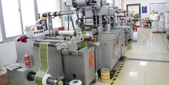 GUANGZHOU YM PACKAGE PRODUCTS CO.,LTD. dây chuyền sản xuất của nhà sản xuất