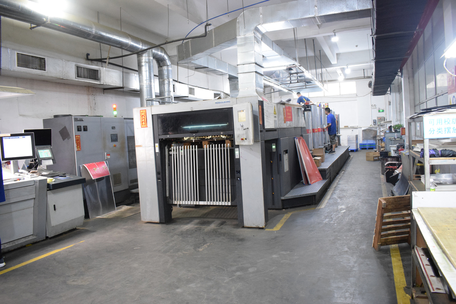 GUANGZHOU YM PACKAGE PRODUCTS CO.,LTD. dây chuyền sản xuất của nhà sản xuất