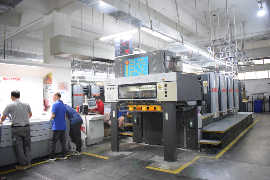 GUANGZHOU YM PACKAGE PRODUCTS CO.,LTD. dây chuyền sản xuất của nhà sản xuất