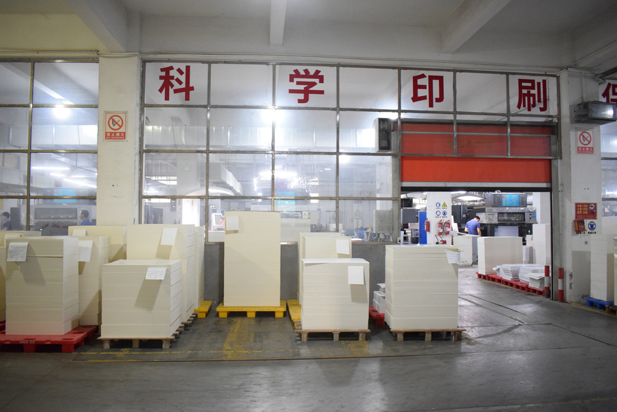 GUANGZHOU YM PACKAGE PRODUCTS CO.,LTD. dây chuyền sản xuất của nhà sản xuất