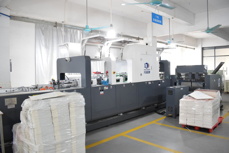 GUANGZHOU YM PACKAGE PRODUCTS CO.,LTD. dây chuyền sản xuất của nhà sản xuất