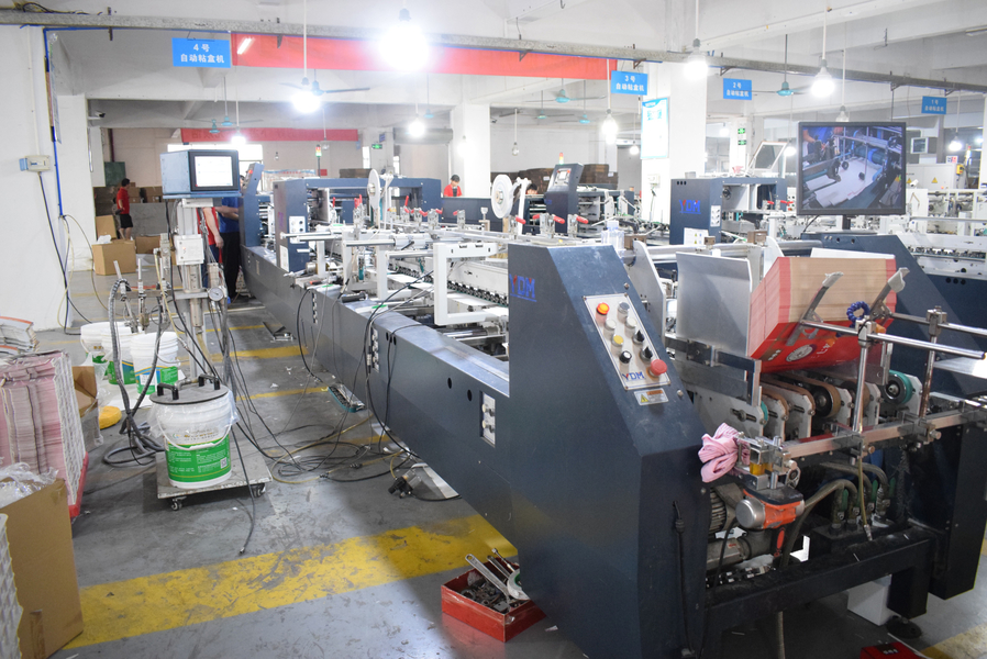 GUANGZHOU YM PACKAGE PRODUCTS CO.,LTD. dây chuyền sản xuất của nhà sản xuất