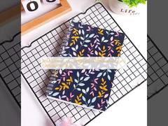 Sổ tay nhật ký tùy chỉnh màu đen, gáy lò xo và thiết kế chuyên nghiệp